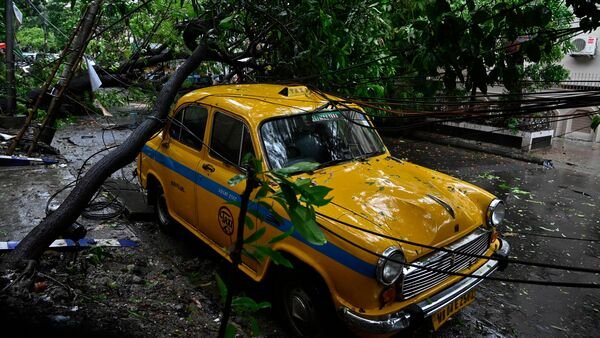 Cyclone Dana looms: How you can keep your car safe"