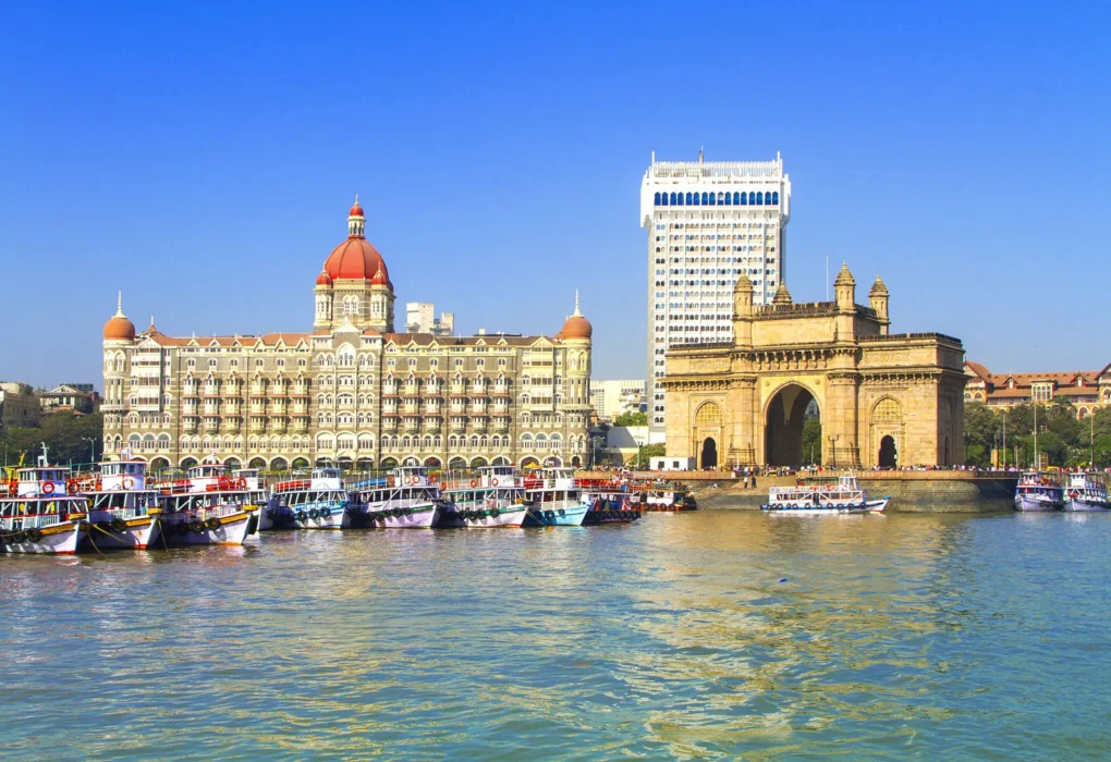 SEASONS Santacruz West A Legacy of Style, Redefining Luxury in Mumbai's Fashion Landscape